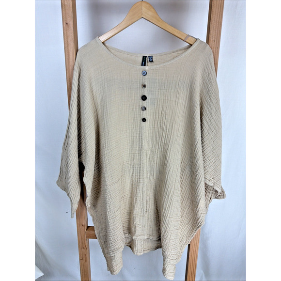 Shannon Passero Tops - NWT Shannon Passero Tan Round Neck Dolman Sleeve Tunic #0944 Size MED / LARGE